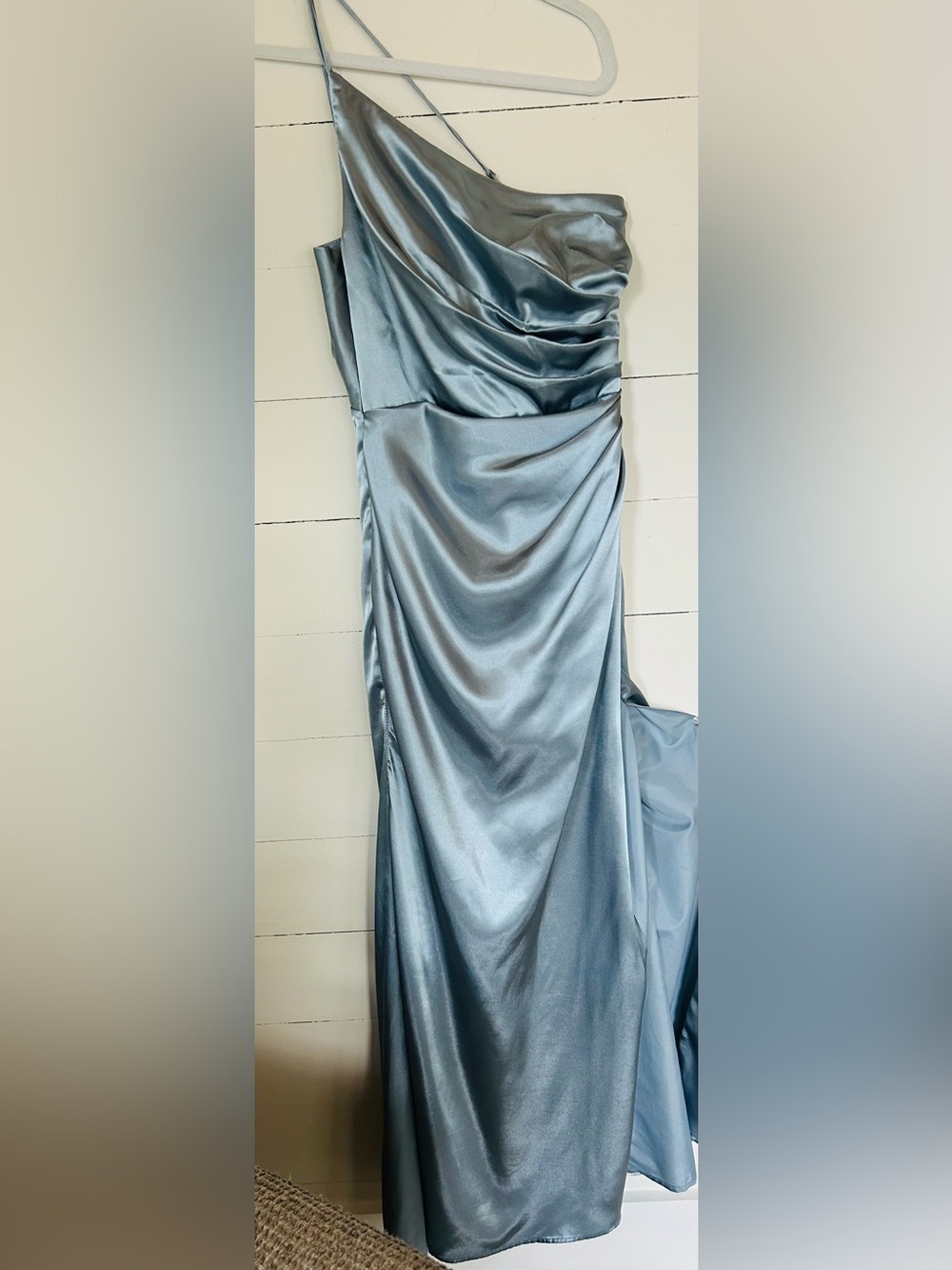 Galina Signature One-Shoulder Satin Gown in Steel Blue Size 2 - Picture 5 of 5
